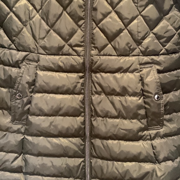 NWOT. Vince camuto down jacket - Picture 6 of 8